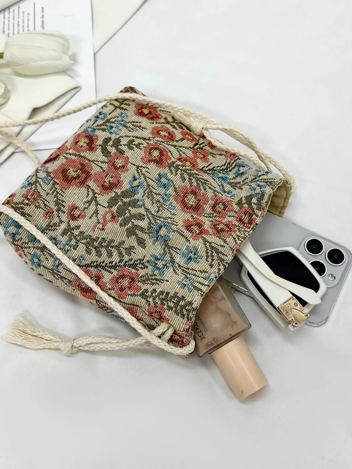 Rope Drawstring Floral Bucket Bag.