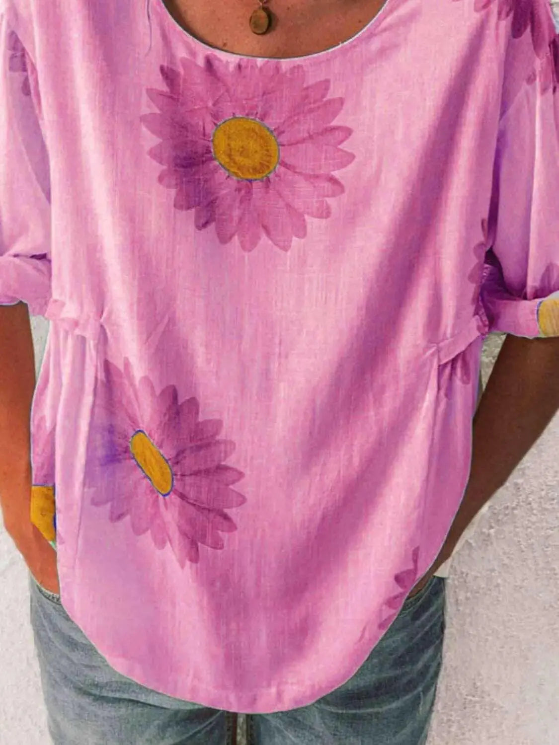 Full Size Flower Round Neck Half Sleeve T-Shirt Plus Size.