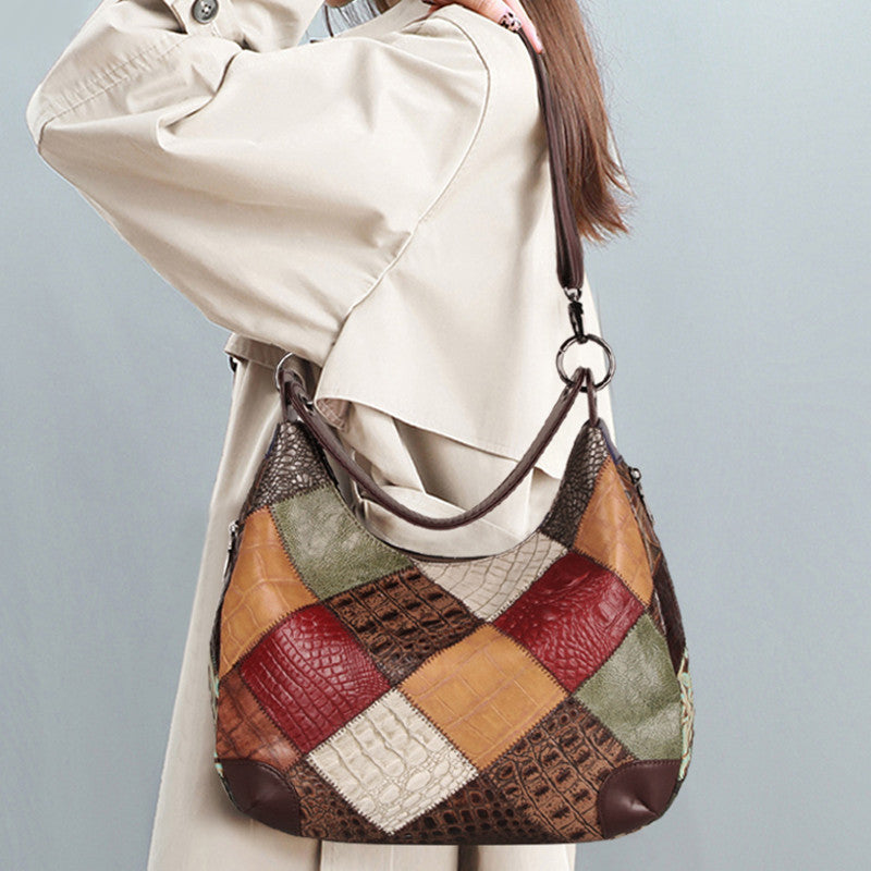 Grandeur Stitch Leather Shoulder Tote Bag