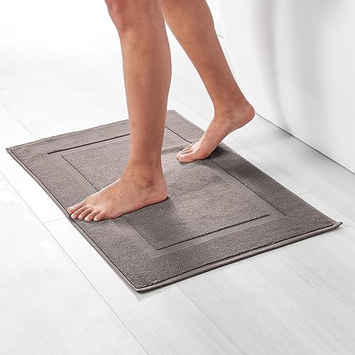 Soft Silver Banded Bath Rug Mat - Handbags Specialist Headquarter