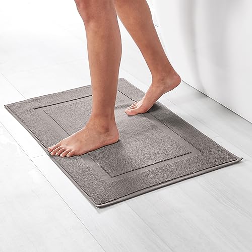 Soft Silver Banded Bath Rug Mat - Handbags Specialist Headquarter