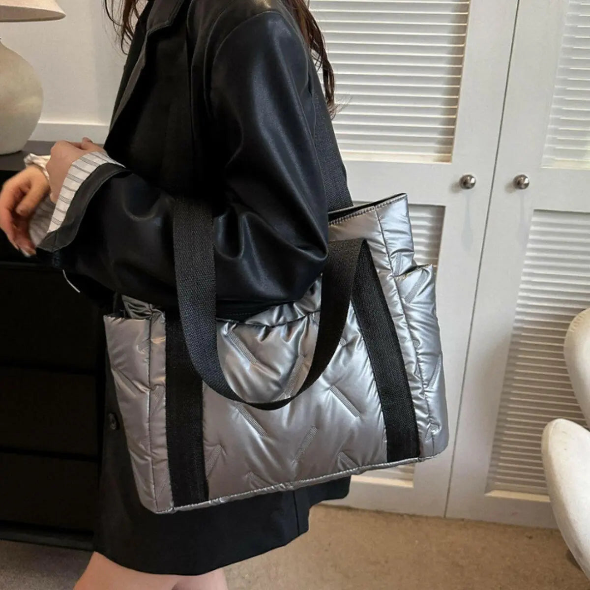 Polyester Tote Bag with Zipper.