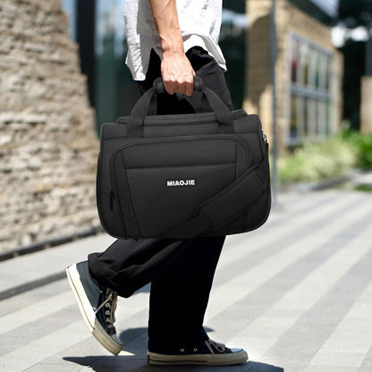 JetSet Duffle: Ultimate Travel Companion