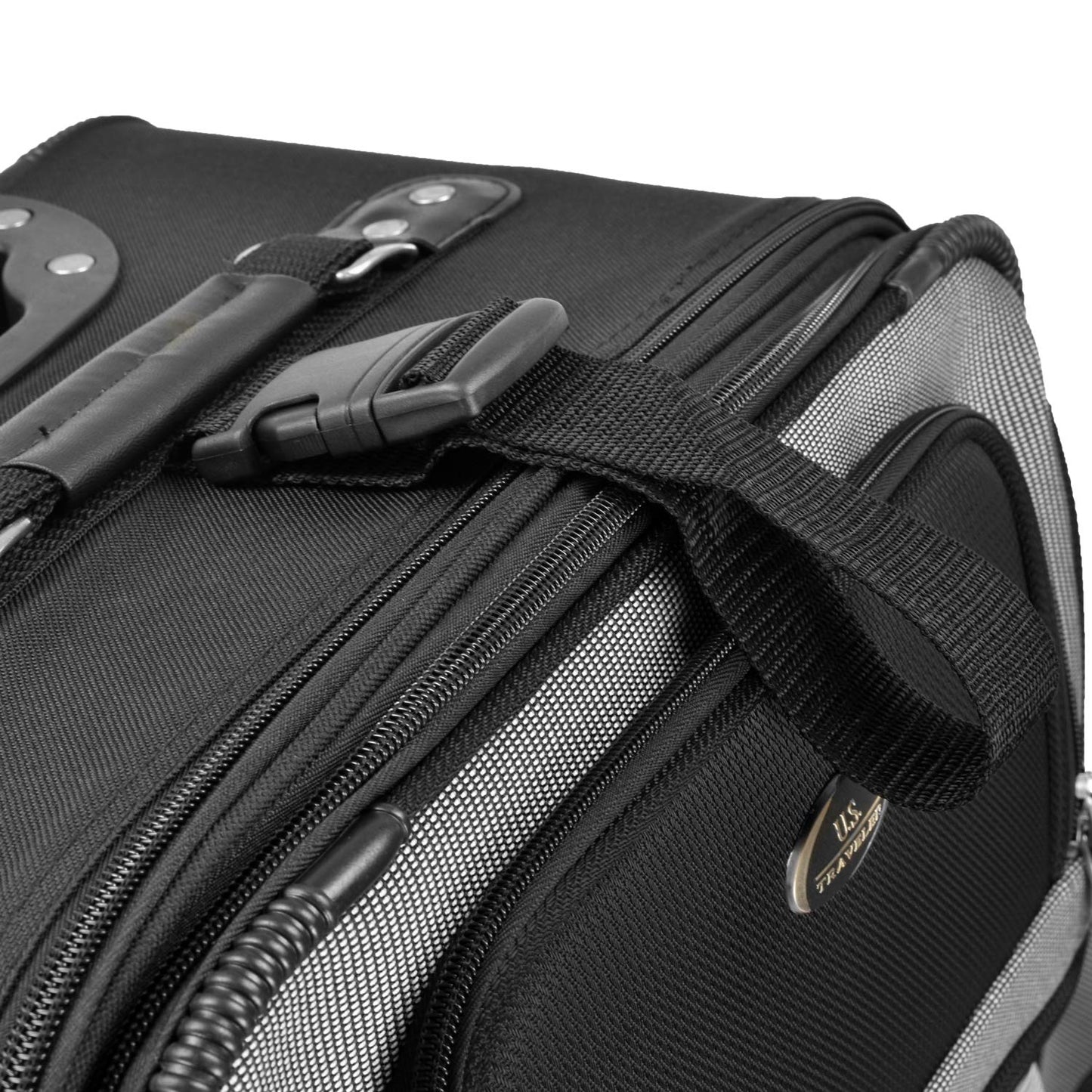 U.S. Traveler New Yorker Expandable Luggage Set