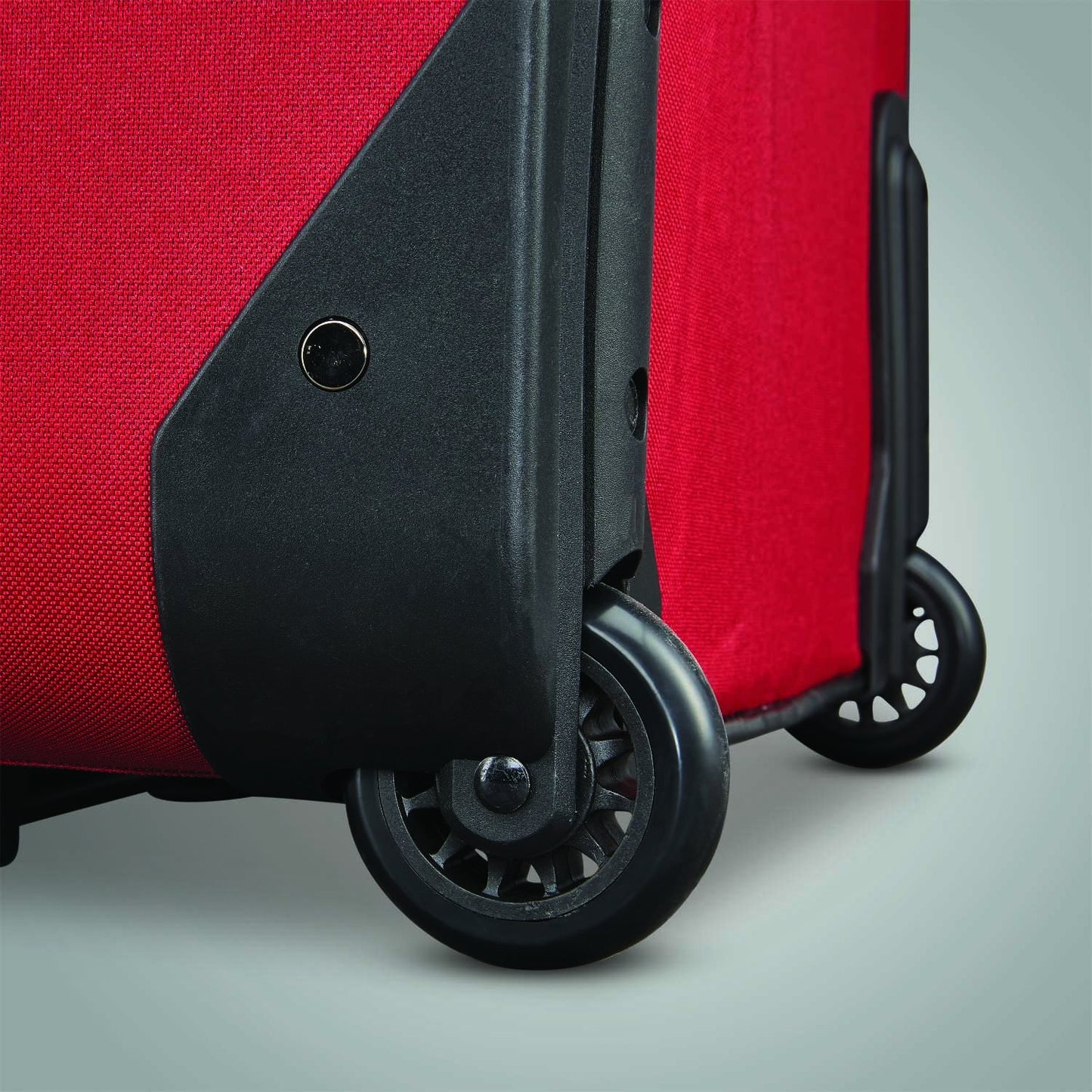 Fieldbrook XLT Black 4-Piece Luggage Set