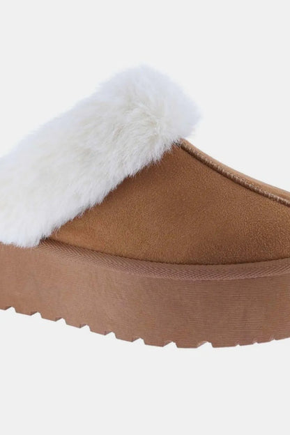 Weeboo Thick Bottom Fur Trim Snow Slippers - Premium  from Trendsi - Just $27.99! Shop now at Handbags Specialist Headquarter
