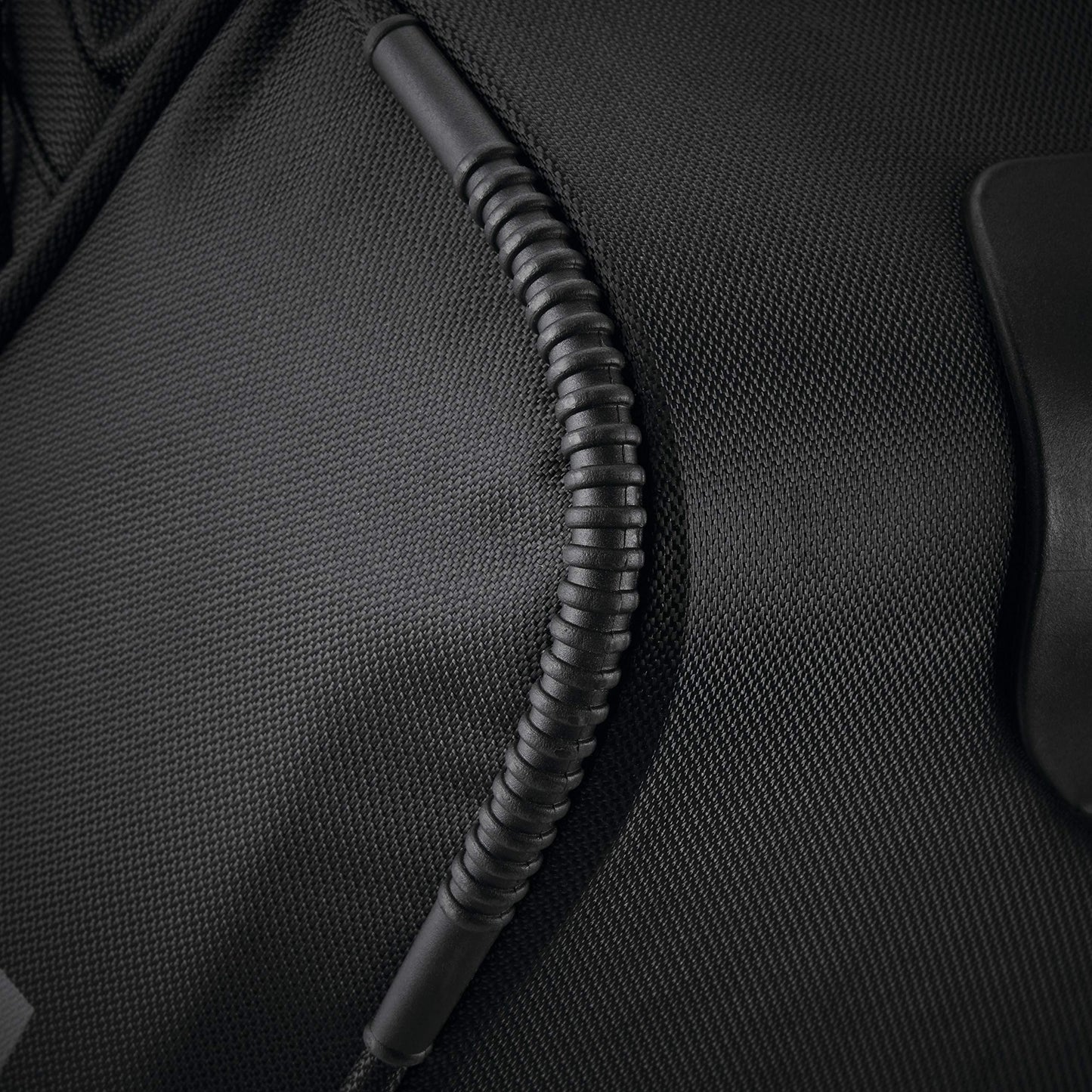 Andante 2 Rolling Duffel - 22 Sleek Black Travel Bag