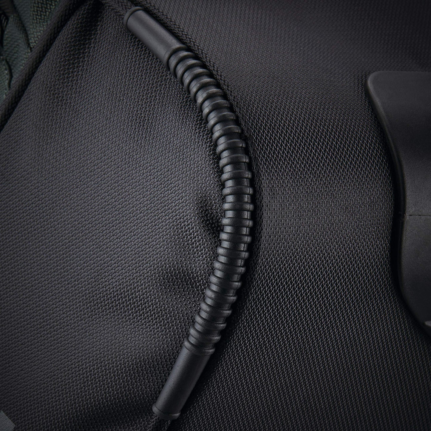 Andante 2 Rolling Duffel - 22 Sleek Black Travel Bag