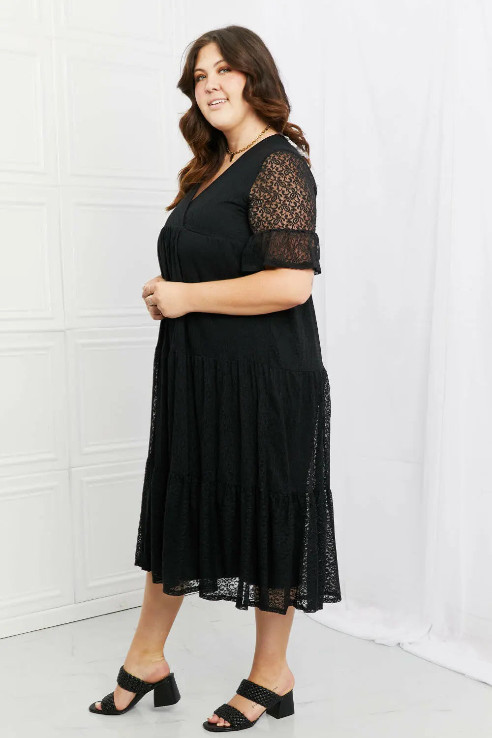 P & Rose Lovely Lace Full Size Tiered Dress.