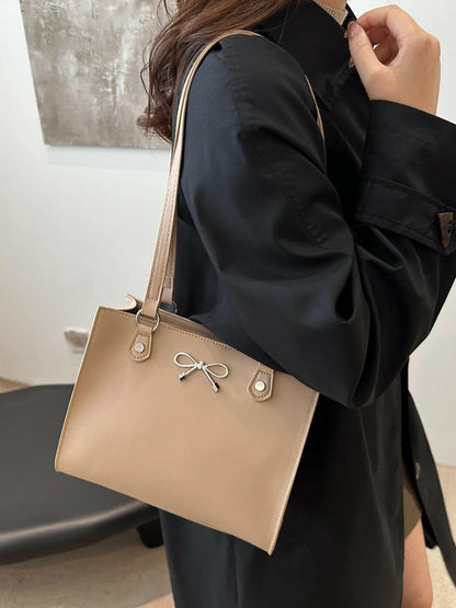 Bow PU Leather Shoulder Bag.