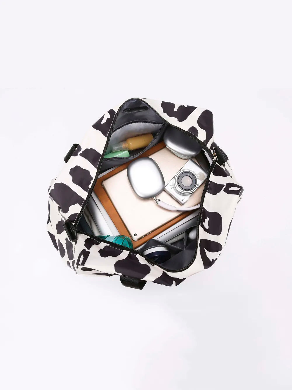 Oxford Cloth Leopard Travel Bag - Premium travel-bag from Trendsi - Just $39.99! Shop now at Handbags Specialist Headquarter