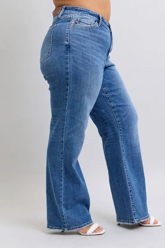 Judy Blue Full Size High Waist V-Front Vintage Wash Straight Jeans Plus Size - Premium Women / Jeans & Denim from Trendsi - Just $63.99! Shop now at Handbags Specialist Headquarter