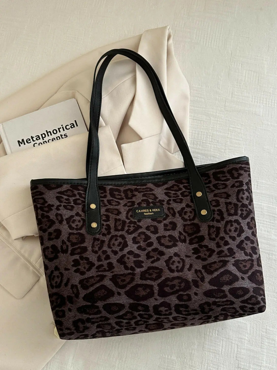 Leopard Polyester Tote Bag.