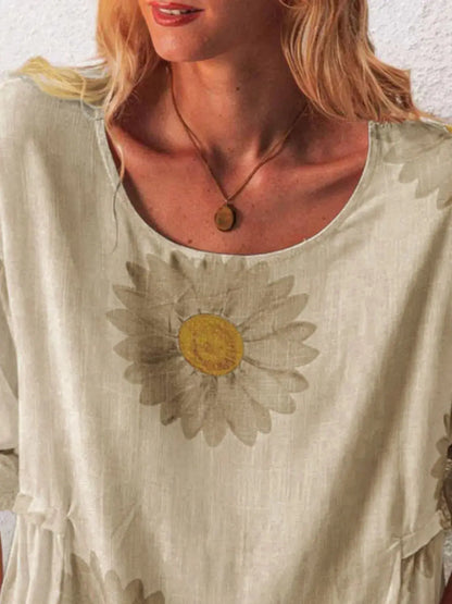 Full Size Flower Round Neck Half Sleeve T-Shirt Plus Size.