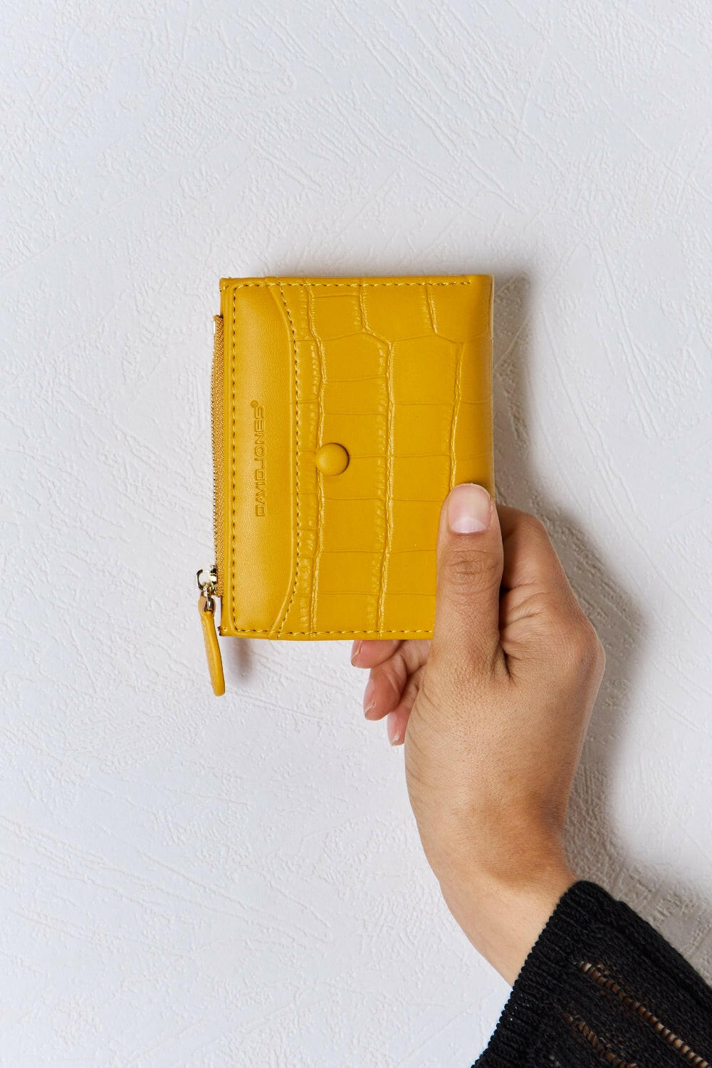 David Jones Texture PU Leather Mini Wallet.
