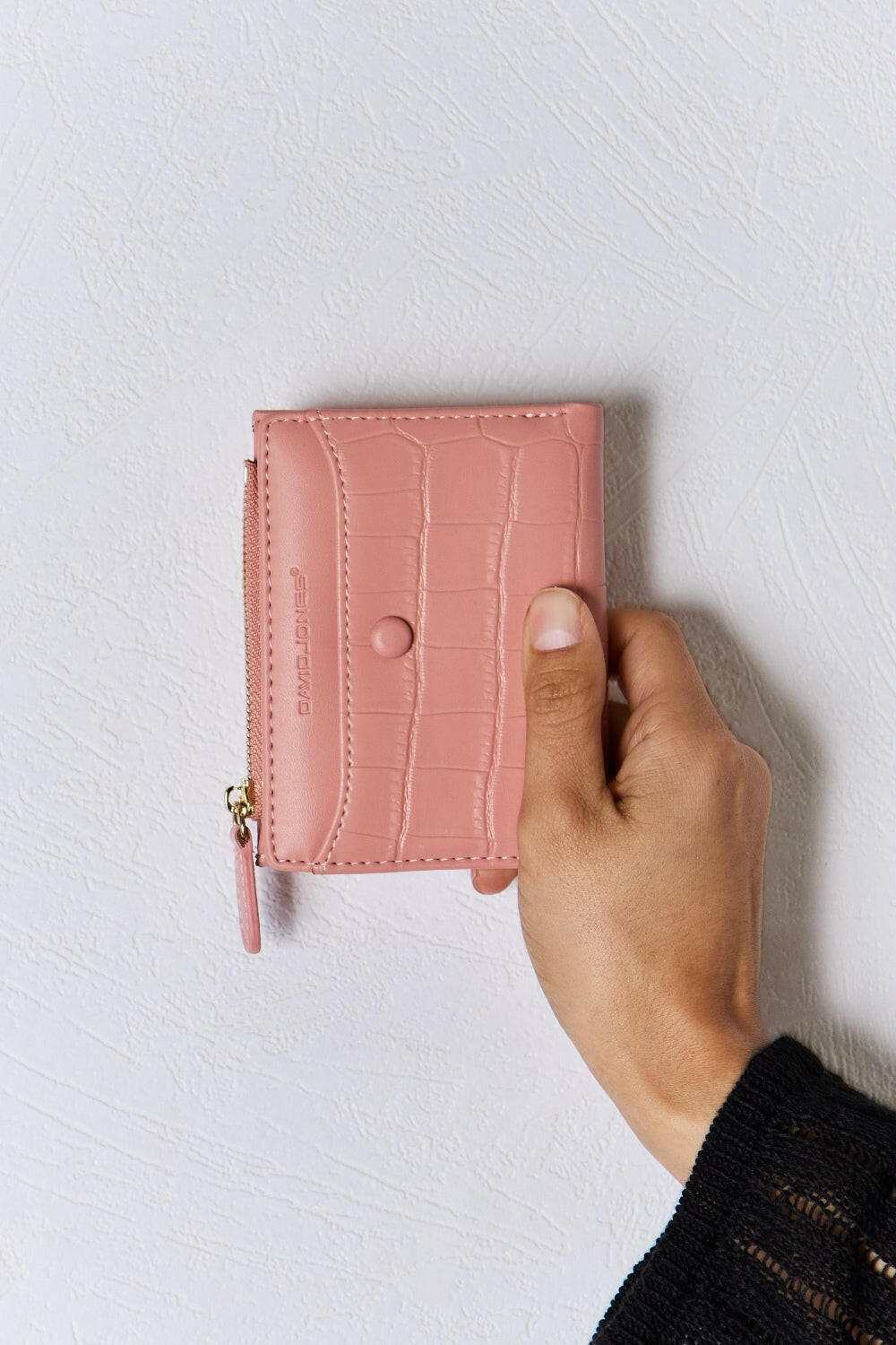 David Jones Texture PU Leather Mini Wallet.