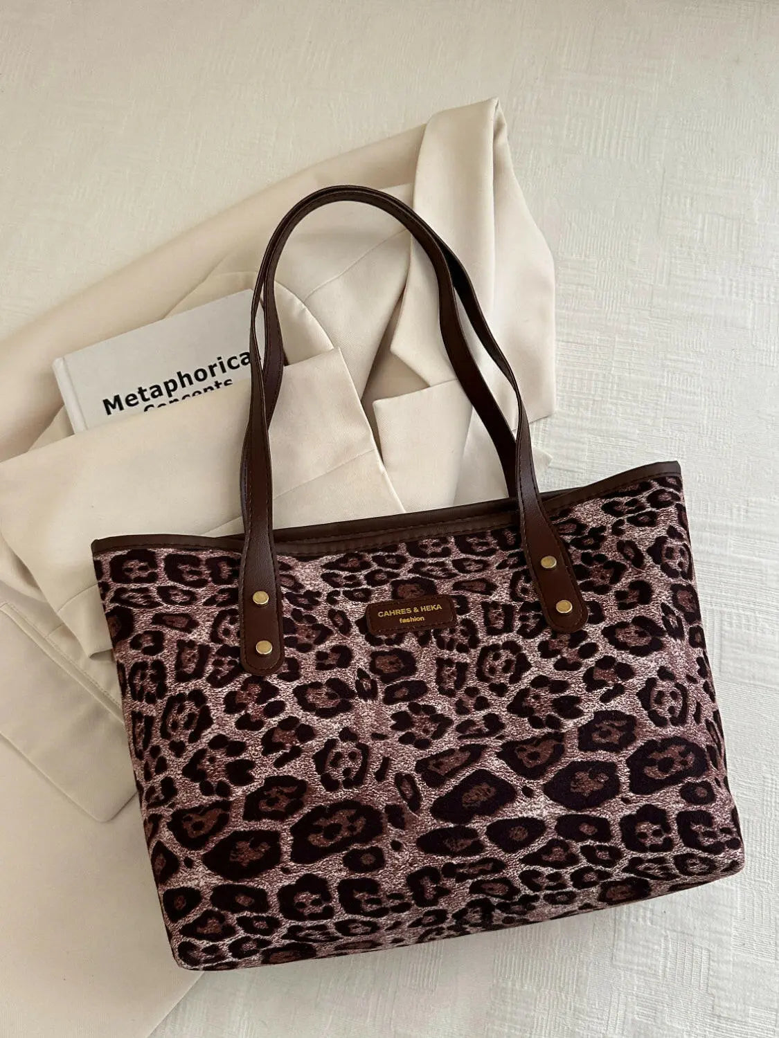 Leopard Polyester Tote Bag.